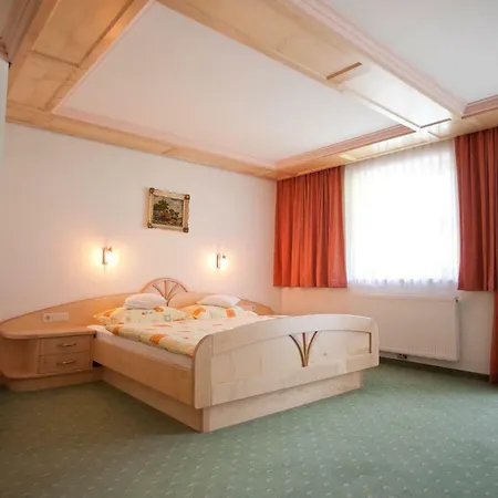 Salzmannhof Apartamento